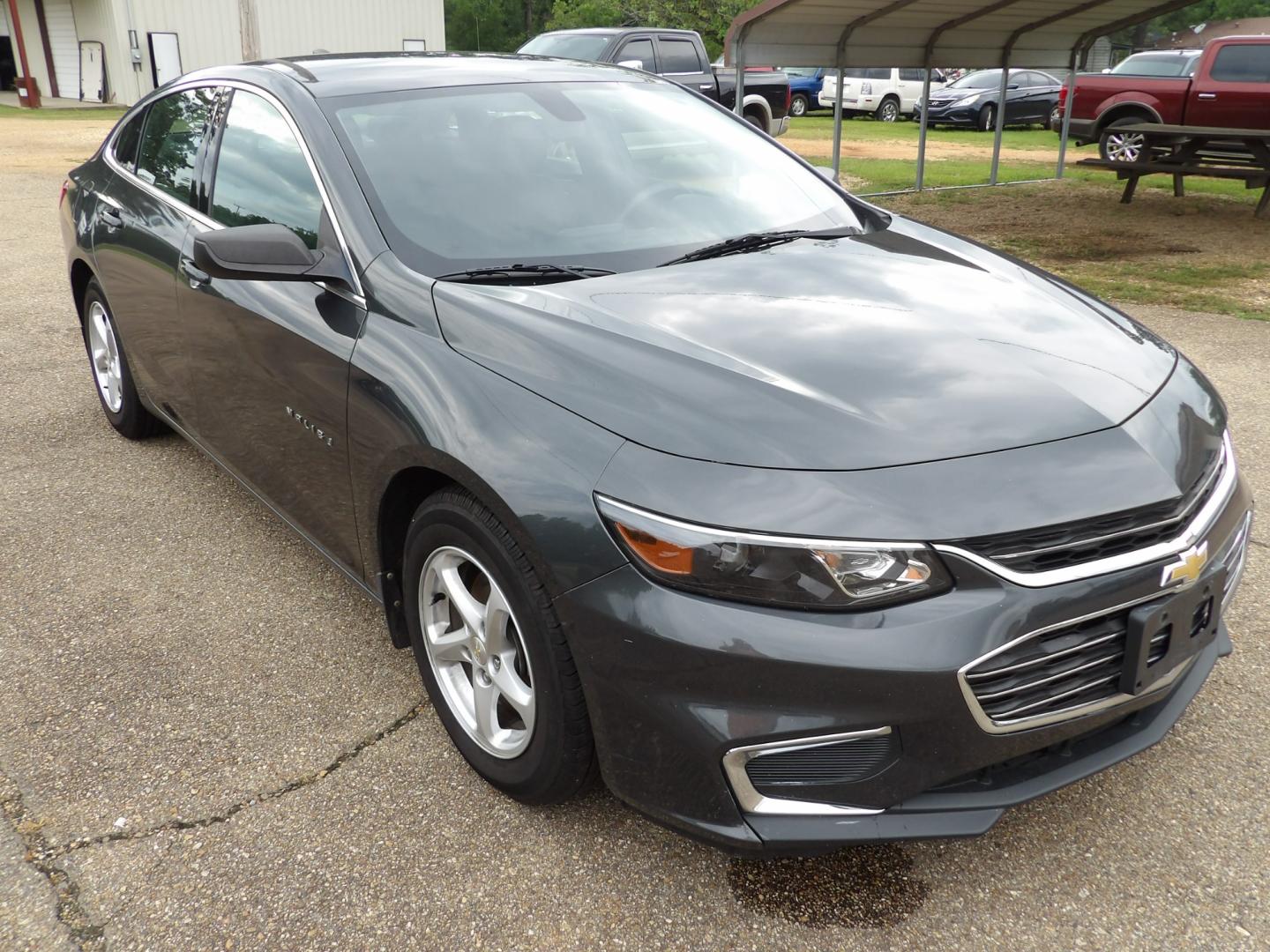 2017 Nightfall Gray Metallic /Black Chevrolet Malibu LS (1G1ZB5ST4HF) with an 1.5L L4 DOHC 16V engine, 6A transmission, located at 401 First NE, Bearden, AR, 71720, (870) 687-3414, 33.726528, -92.611519 - Photo#22