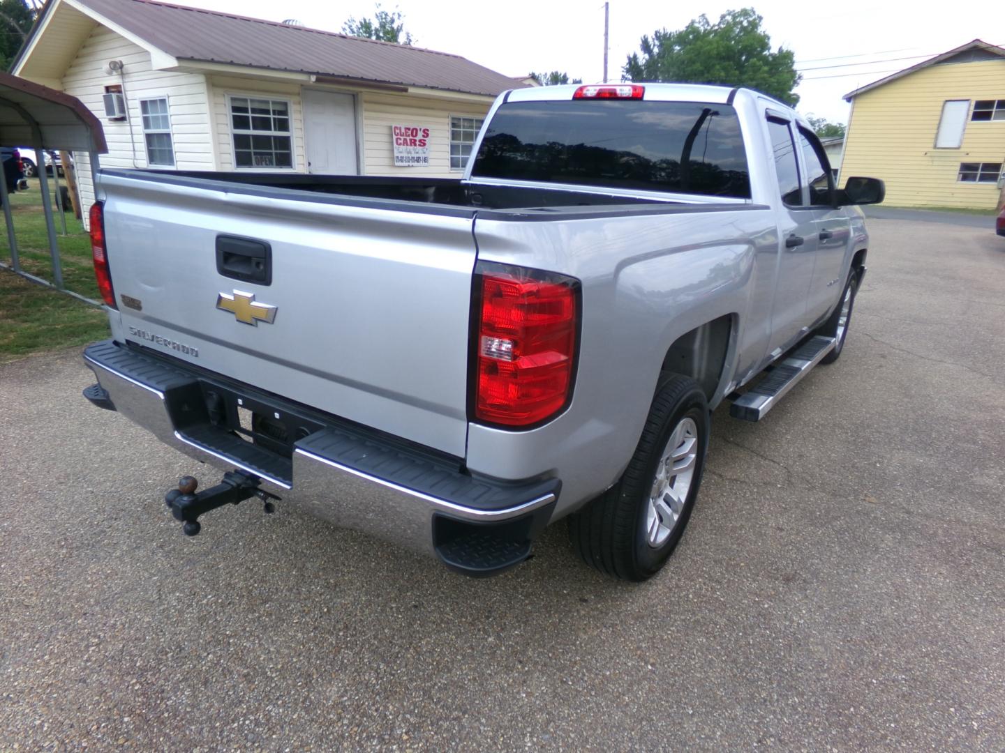 2016 Switchblade Silver /Gray Chevrolet Silverado 1500 Double Cab 2WD (1GCRCNEH8GZ) with an 4.3L V6 OHV 12V engine, 6-speed automatic transmission, located at 401 First NE, Bearden, AR, 71720, (870) 687-3414, 33.726528, -92.611519 - Photo#17