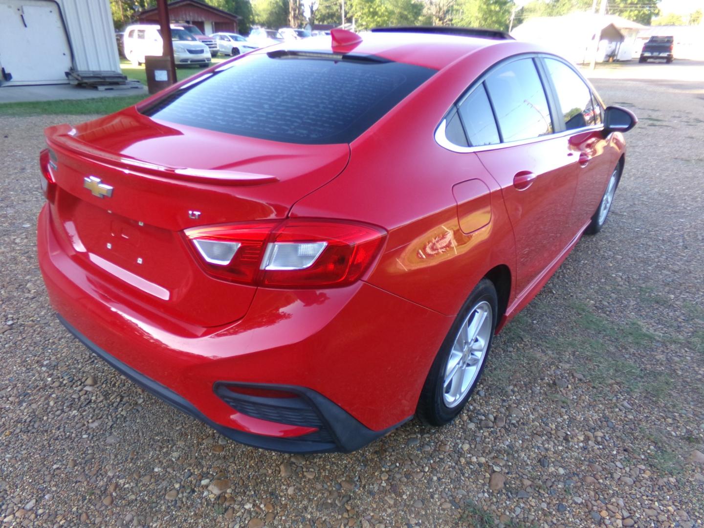 2016 Torch Red /Black Chevrolet Cruze LT (1G1BE5SM3G7) with an 1.4L Ecotec engine, automatic transmission, located at 401 First NE, Bearden, AR, 71720, (870) 687-3414, 33.726528, -92.611519 - Photo#22