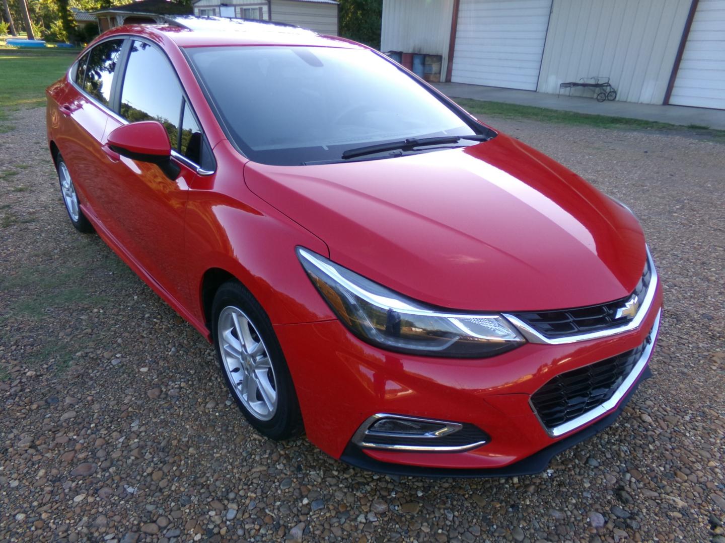 2016 Torch Red /Black Chevrolet Cruze LT (1G1BE5SM3G7) with an 1.4L Ecotec engine, automatic transmission, located at 401 First NE, Bearden, AR, 71720, (870) 687-3414, 33.726528, -92.611519 - Photo#25