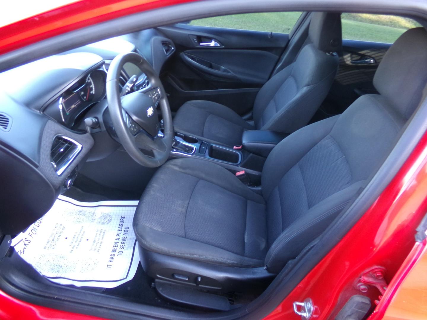 2016 Torch Red /Black Chevrolet Cruze LT (1G1BE5SM3G7) with an 1.4L Ecotec engine, automatic transmission, located at 401 First NE, Bearden, AR, 71720, (870) 687-3414, 33.726528, -92.611519 - Photo#7