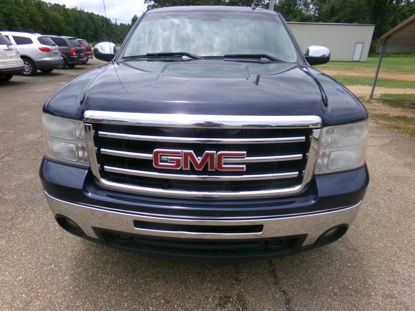 2012 Luxo Blue Metallic /Tan GMC Sierra 1500 SLE (3GTP2VE70CG) with an 5.3L V8 engine, Automatic transmission, located at 401 First NE, Bearden, AR, 71720, (870) 687-3414, 33.726528, -92.611519 - Photo#17