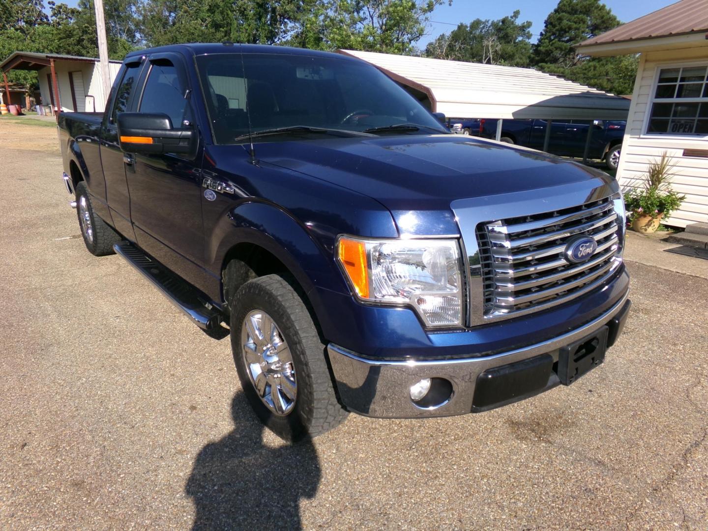 2012 Dark Blue Pearl /Gray Ford F-150 XLT (1FTEX1CM8CK) with an 3.7L engine, 6-speed automatic transmission, located at 401 First NE, Bearden, AR, 71720, (870) 687-3414, 33.726528, -92.611519 - Photo#0