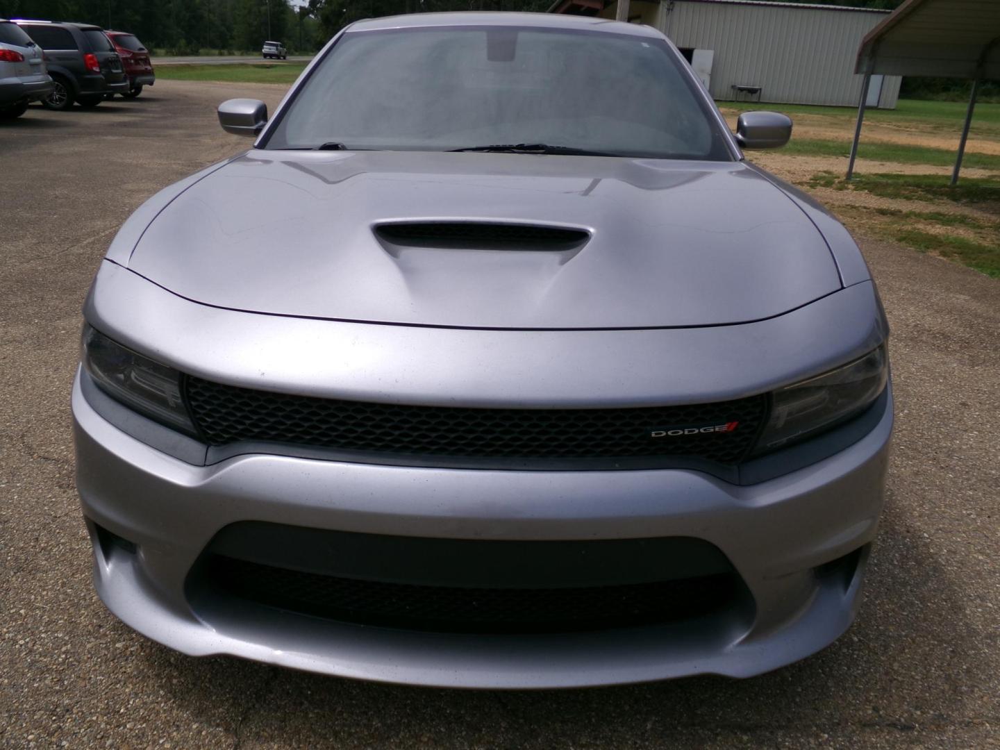 2018 Dodge Charger SXT (2C3CDXHG9JH) with an 3.6L V6 DOHC 24V engine, 8A transmission, located at 401 First NE, Bearden, AR, 71720, (870) 687-3414, 33.726528, -92.611519 - Photo#28