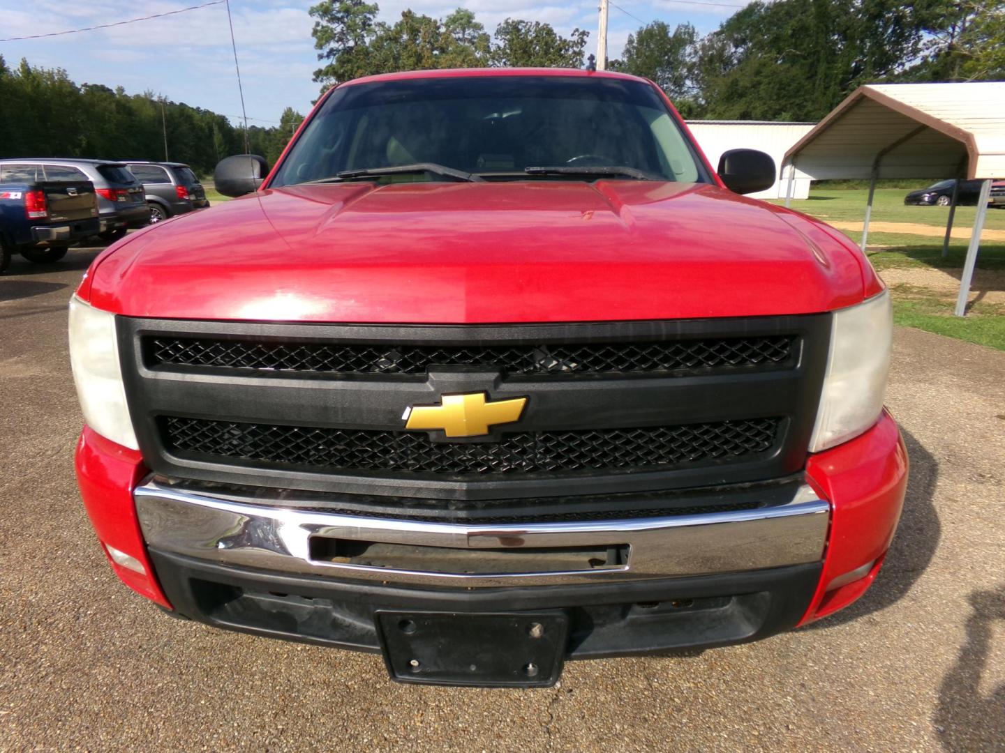 2011 Bright Red /Tan Chevrolet Silverado 1500 LT Ext. Cab 2WD (1GCRCSE04BZ) with an 5.3L V8 OHV 16V FFV engine, 4-Speed Automatic transmission, located at 401 First NE, Bearden, AR, 71720, (870) 687-3414, 33.726528, -92.611519 - Photo#15