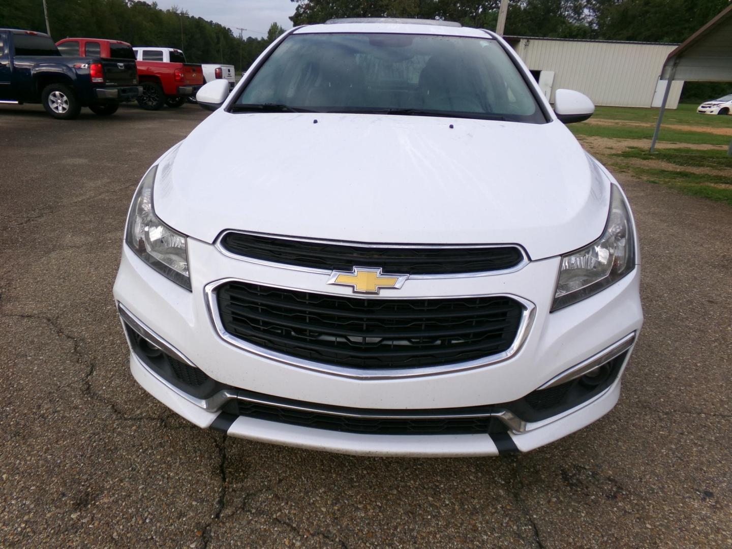 2015 Olympic White /Black Chevrolet Cruze LTZ Auto (1G1PG5SB2F7) with an 1.4L L4 DOHC 16V TURBO engine, 6-Speed Automatic transmission, located at 401 First NE, Bearden, AR, 71720, (870) 687-3414, 33.726528, -92.611519 - Photo#22