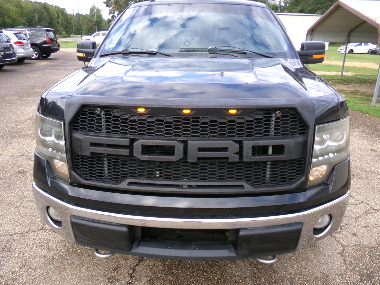 2010 Black /Tan Ford F-150 XLT SuperCrew 5.5-ft. Bed 2WD (1FTEW1C82AK) with an 4.6L V8 SOHC 24V engine, 4-Speed Automatic transmission, located at 401 First NE, Bearden, AR, 71720, (870) 687-3414, 33.726528, -92.611519 - Photo#20