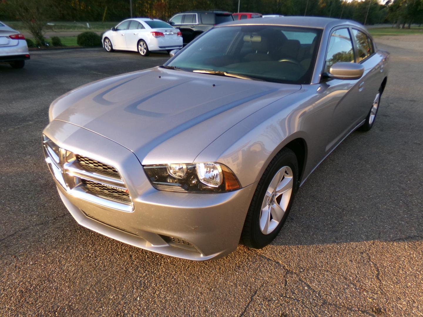 2014 Billet Metallic /Black Dodge Charger SE (2C3CDXBG0EH) with an 3.6L V6 DOHC 24V engine, 5-Speed Automatic transmission, located at 401 First NE, Bearden, AR, 71720, (870) 687-3414, 33.726528, -92.611519 - Photo#0