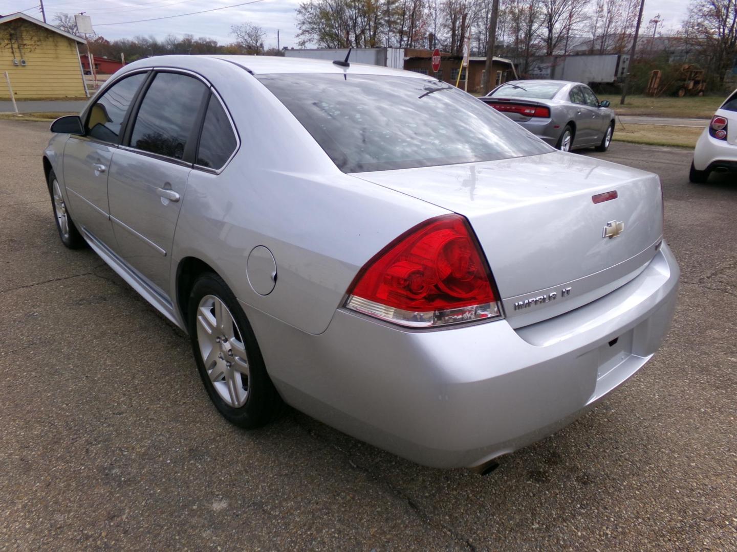 2013 Chevrolet Impala LT (Fleet) (2G1WG5E34D1) with an 3.6L V6 DOHC 16V FFV engine, 6-Speed Automatic transmission, located at 401 First NE, Bearden, AR, 71720, (870) 687-3414, 33.726528, -92.611519 - Photo#2