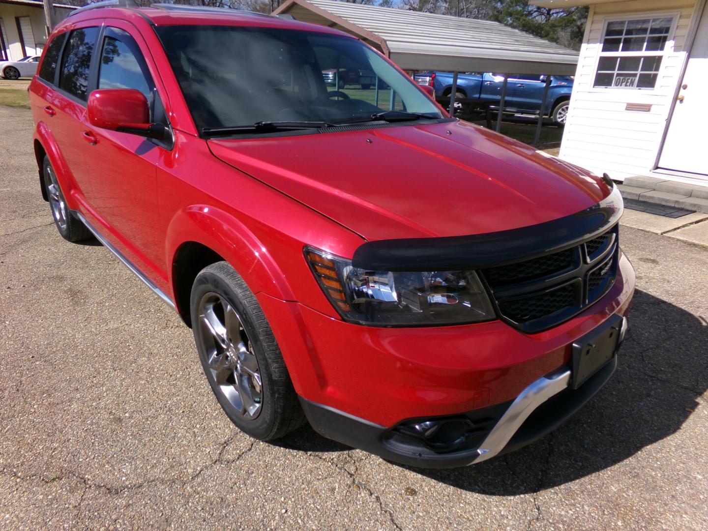 2015 Redline Pearl /Black Dodge Journey Crossroad AWD (3C4PDDGG2FT) with an 3.6L V6 DOHC 24V engine, 6-Speed Automatic transmission, located at 401 First NE, Bearden, AR, 71720, (870) 687-3414, 33.726528, -92.611519 - Photo#28