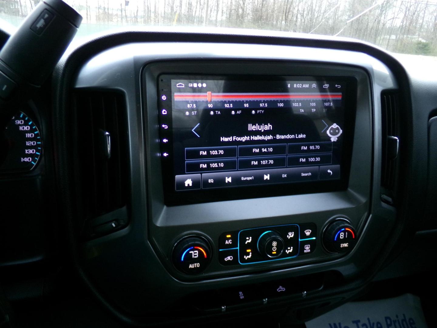 2014 Black /Gray Chevrolet Silverado 1500 1LT Double Cab 2WD (1GCRCRECXEZ) with an 5.3L V8 OHV 16V engine, 6-Speed Automatic transmission, located at 401 First NE, Bearden, AR, 71720, (870) 687-3414, 33.726528, -92.611519 - Photo#9